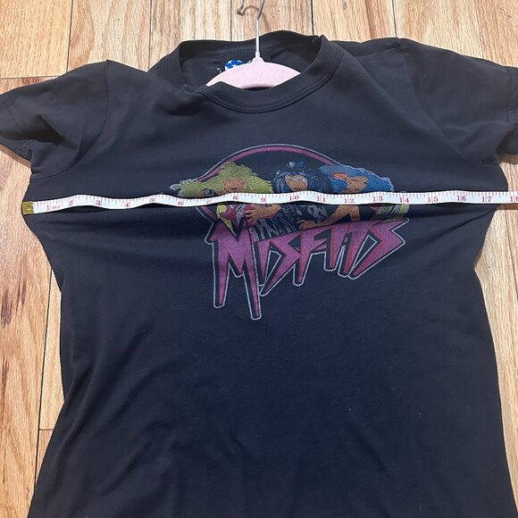 Jem + The Misfits Tshirt Bundle (2x Shirts) - Picture 4 of 4